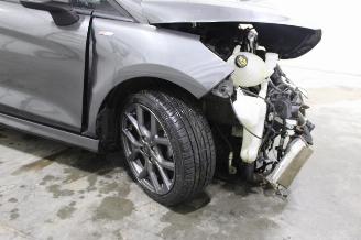 Ford Fiesta  picture 8