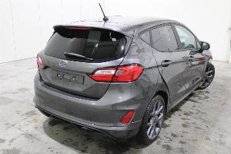 Ford Fiesta  picture 4