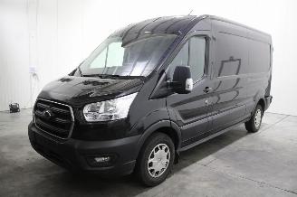 Vaurioauto  passenger cars Ford Transit  2021/9