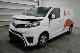 uszkodzony samochody osobowe Toyota ProAce  2025/3