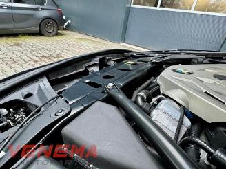 BMW 5-serie 5 serie (F10), Sedan, 2009 / 2016 550i V8 32V TwinPower Turbo picture 9