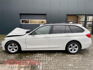 BMW 3-serie 3 serie Touring (F31), Combi, 2012 / 2019 320d 2.0 16V picture 2