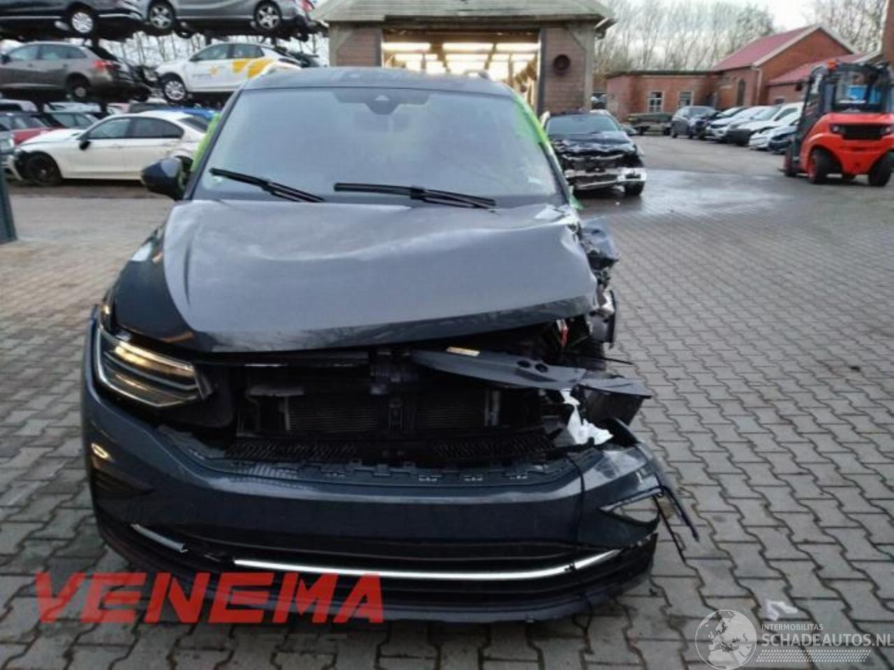 Volkswagen Tiguan Tiguan (AD1), SUV, 2016 / 2024 1.5 TSI 16V Evo BlueMotion Technology