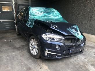 Vrakbiler auto BMW X5 X5 (F15) - HYBRIDE - 2000CC  - 180KW 2017/1