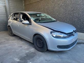 krockskadad bil auto Volkswagen Golf Golf VI (5K1) Hatchback 2008 / 2013 1.6 TDI 16V Hatchback  Diesel 1 598cc 77kW 2010/10