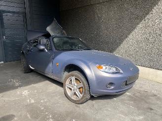 Coche siniestrado Mazda MX-5 (NC18/1A) Cabrio 2006 / 2014 1.8i 16V Cabrio  Benzine 1.798cc 93kW (126pk) RWD 2007/7
