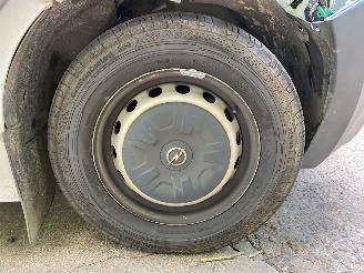 Opel Movano Van 2010 2.3 BiTurbo 16V FWD Bestel  Diesel 2.298cc 125kW picture 9