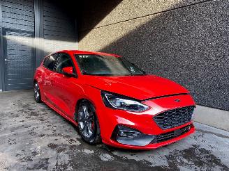 disassembly passenger cars Ford Focus IV Hatchback 2018 1.5 EcoBlue 120 Hatchback  Diesel 1.499cc 88kW (120pk) FWD 2021/3