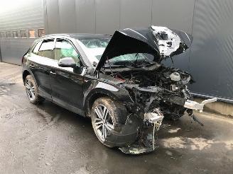 disassembly passenger cars Audi Q5 (FYX) SUV 2019 2.0 40 TDI 16V Quattro SUV  Diesel 1.968cc 140kW (190pk) 4x4 2019/1