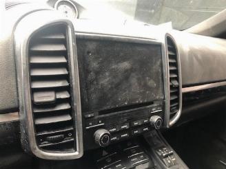 Porsche Cayenne Cayenne II (92A), SUV, 2010 / 2017 3.0 S 24V picture 16