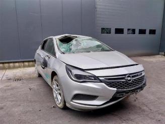 Opel Astra  picture 1
