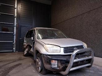 Vrakbiler auto Toyota Rav-4 RAV4 (A2), Terreinwagen, 2000 / 2005 2.0 16V VVT-i 4x4 2003/7