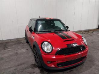 Uttjänta bilar auto Mini Cooper Mini (R56), Hatchback, 2006 / 2013 2.0 Cooper SD 16V 2012/6