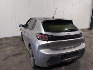 Vrakbiler auto Peugeot 208 208 II (UB/UH/UP), Hatchback 5-drs, 2019 1.2 Vti 12V PureTech 100 2020/5