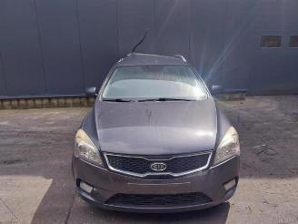 Kia Cee d Cee'd Sporty Wagon (EDF), Combi, 2007 / 2012 1.6 CRDi 90 16V picture 2