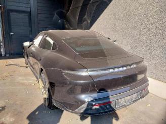 Porsche Taycan  picture 4