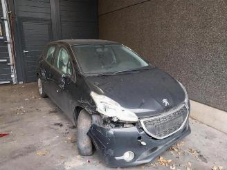 Vrakbiler auto Peugeot 208 208 I (CA/CC/CK/CL), Hatchback, 2012 / 2019 1.4 HDi 2013/10