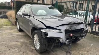 Vrakbiler auto Jaguar F-Pace F-Pace, SUV, 2015 / 2025 2.0 D 180 16V AWD 2017/5