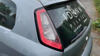 Fiat Punto Punto Evo (199), Hatchback, 2009 / 2012 1.4 picture 11