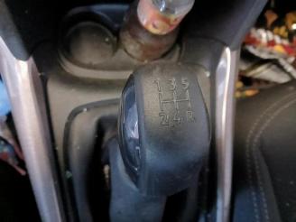 Peugeot 2008 2008 (CU), MPV, 2013 / 2019 1.2 Vti 12V PureTech 82 picture 11