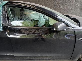 Tesla Model 3 Model 3, Sedan, 2017 Long Range AWD 75 kWh picture 8