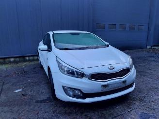 Uttjänta bilar auto Kia Cee d Cee'd Sportswagon (JDC5), Combi, 2012 / 2018 1.4i CVVT 16V 2013/4