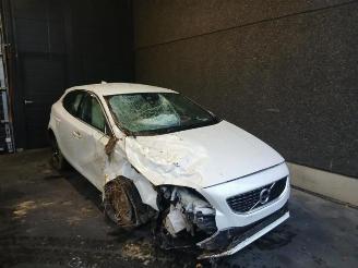 Uttjänta bilar auto Volvo V-40 V40 (MV), Hatchback 5-drs, 2012 / 2019 2.0 D2 16V 2018/4