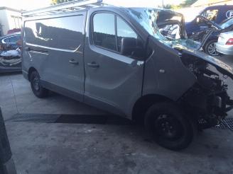 Vrakbiler auto Renault Trafic 1600cc diesel 2016/1