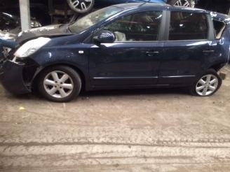 Nissan Note  picture 2