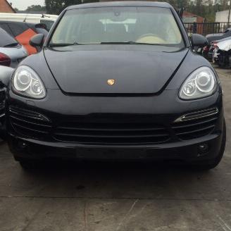 Avarii autoturisme Porsche Cayenne  2012/1
