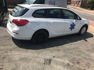 Opel Astra 1600cc/diesel/6vit picture 2