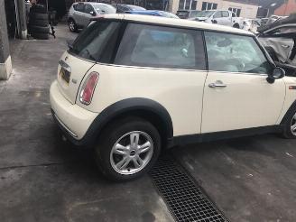 Used car part Mini Mini BENZINE/1600CC/5VIT 2006/1