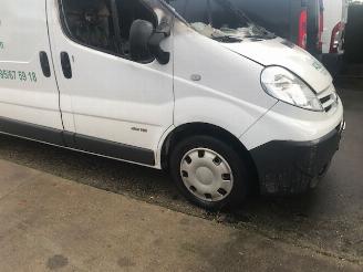 skadebil auto Nissan Primastar DIESEL - 2000CC - 6BAK 2010/1