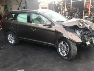 Autoverwertung Volvo Xc-60 diesel-2000cc- 6vit 2012/1