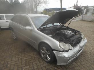 Vrakbiler auto Mercedes C-klasse c270 cdi 2003/1