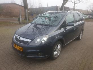skadebil auto Opel Zafira  2007/1