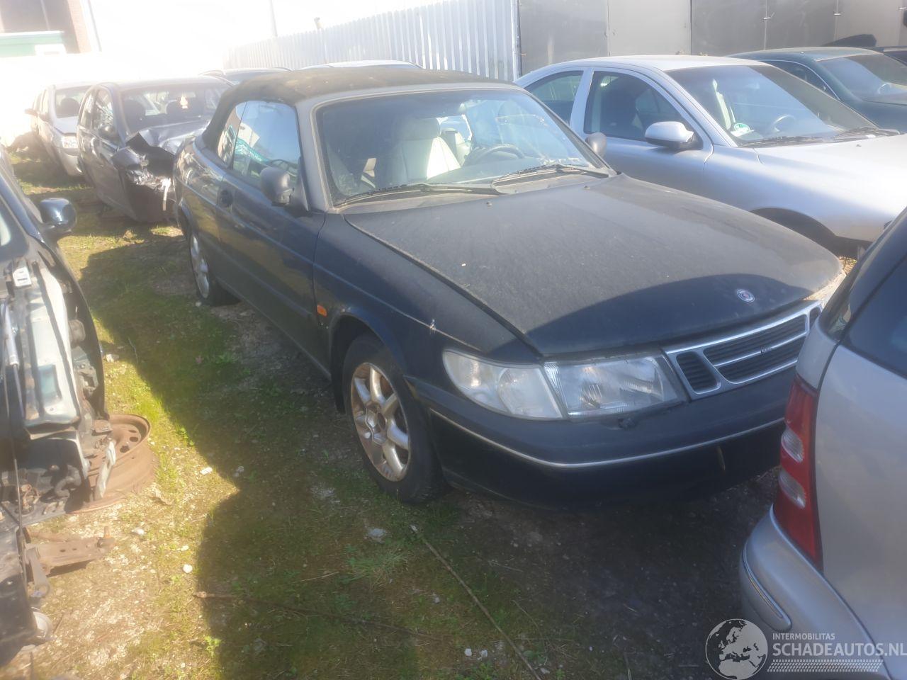 Saab 900 cabrio