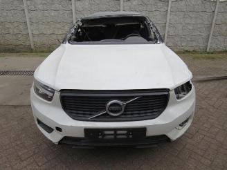 rozbiórka samochody osobowe Volvo XC40 XC40 (XZ), SUV, 2017 1.5 T3 12V 2020/12
