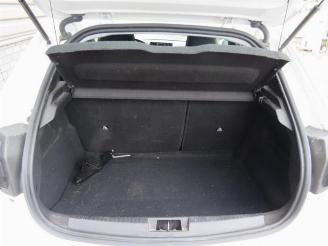 Peugeot 208 208 II (UB/UH/UP), Hatchback 5-drs, 2019 1.2 Vti 12V PureTech 75 picture 15