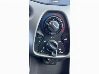 Citroën C1 C1, Hatchback, 2014 / 2021 1.0 Vti 68 12V picture 24