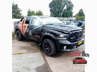 Dodge Ram 1500 Crew Cab (DS/DJ/D2), Pick-up, 2010 / 2018 5.7 Hemi V8 4x4 picture 3