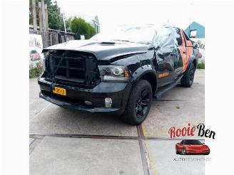 Dodge Ram 1500 Crew Cab (DS/DJ/D2), Pick-up, 2010 / 2018 5.7 Hemi V8 4x4 picture 5