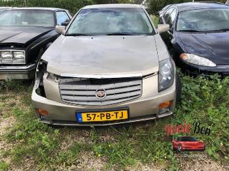 Vrakbiler auto Cadillac CTS CTS I, Sedan, 2002 / 2007 3.2 V6 24V 2004/4