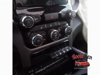 Dodge Ram 1500 Crew Cab (DS/DJ/D2), Pick-up, 2010 / 2018 5.7 Hemi V8 4x4 picture 17