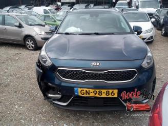 Coche siniestrado Kia Niro Niro I (DE), SUV, 2016 / 2022 1.6 GDI Hybrid 2017/2