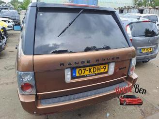 Land Rover Range Rover Range Rover III (LM), Terreinwagen, 2002 / 2012 4.4 V8 32V picture 4