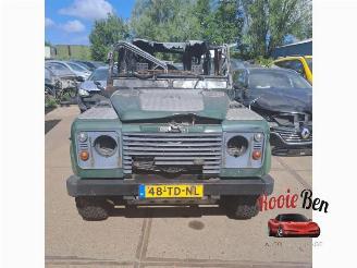Uttjänta bilar auto Land Rover Defender Defender I, Terreinwagen, 1990 / 2016 2.5 TD5 2002/7
