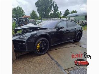 Porsche Panamera Panamera (YA), Liftback, 2023 4.0 V8 32V Turbo S E-Hybrid picture 2