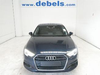 damaged passenger cars Audi A3 BERLINE 2020/8