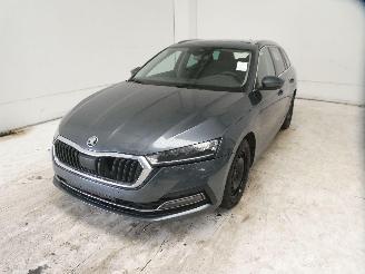Skoda Octavia 1.0 AMBITION picture 3